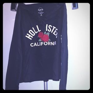 Hollister graphic tee